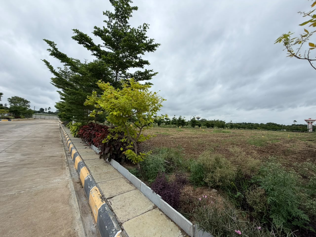 Vasudaika Henley Woods HMDA & RERA approved villa plots @Gollor Hyderabad 9701498367